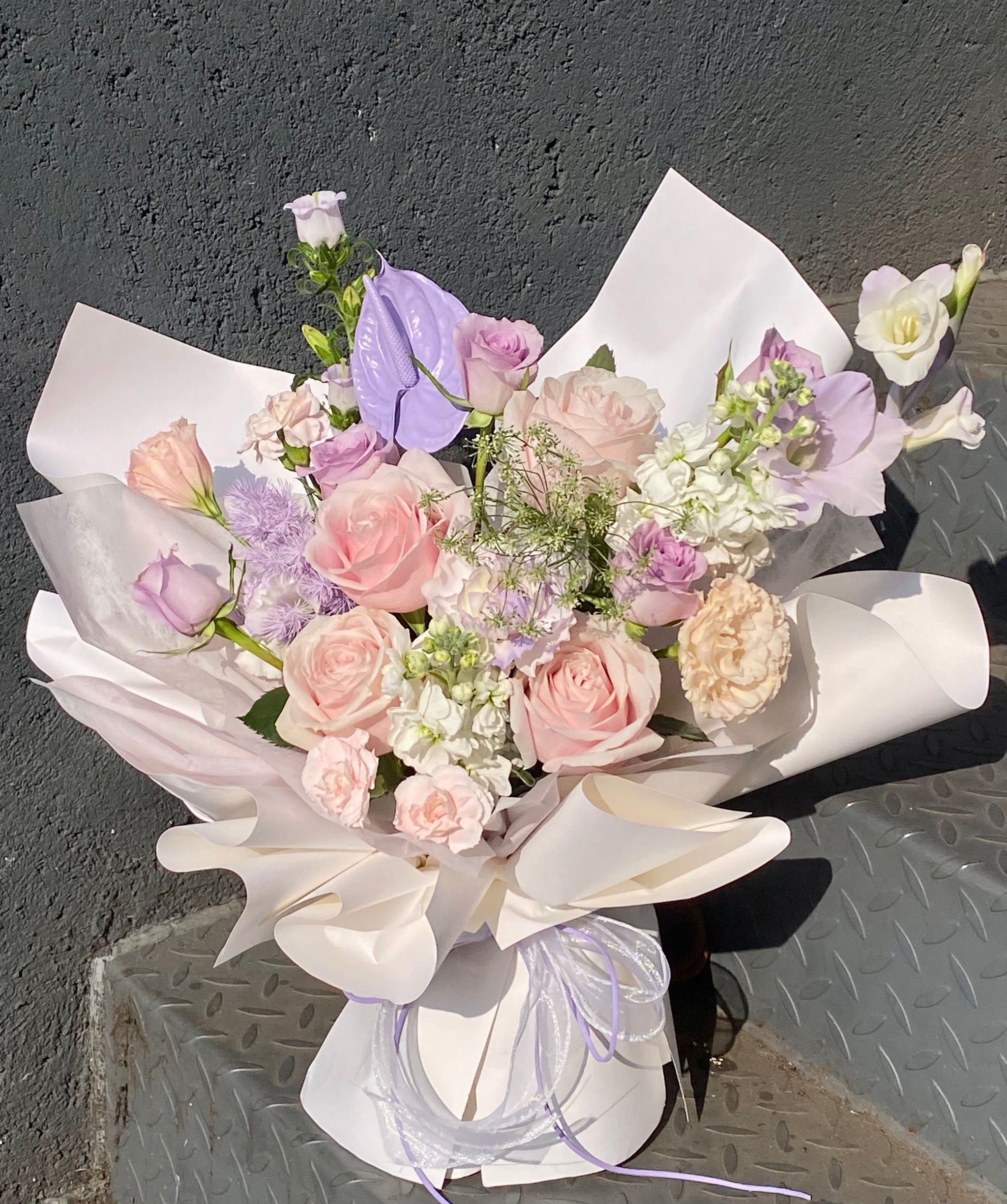 粉紫色系韩式高级花束