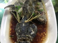 -四川小胡子海鲜(丁村万人海鲜广场店)