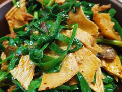 -黑白电视长沙小吃(美林M·LIVE天地东座店)