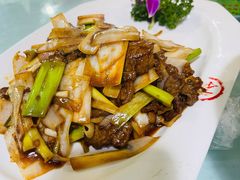 葱爆羊肉-闻道食府烙饼卷带鱼(原车耳营店原大觉寺店)