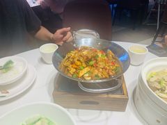 干锅肥肠-新辣宴·湖南家常菜·商务聚餐(中粮创芯店)