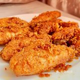 大人小孩都爱吃的吮指蒜香鸡翅
