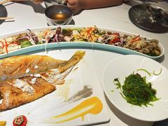 -赶海部落海鲜城(海阳路店)