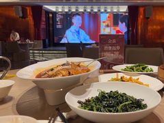 -艳阳天·非遗楚菜(武汉客厅店)
