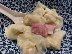 刀鱼馄饨-老半斋(福州路店)