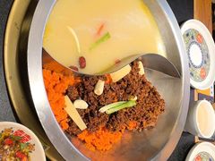 -沸炉重庆老火锅(军事博物馆店)