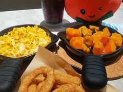 -必胜客(WOW南雄店)