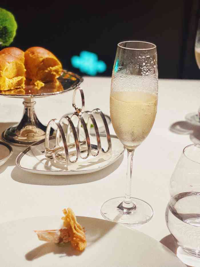 sir ellys 艾利爵士餐厅-"半岛酒店直接上去十三楼,这算是酒店最佳观