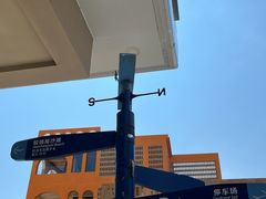 -鹏城人家海鲜酒家·23年老字号(较场尾店)