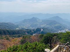-罗田薄刀峰风景区