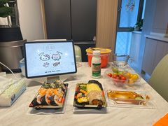 -盒马鲜生(红莲店)