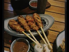 -三亚艾迪逊酒店·海滩烧烤 BARBACOA·现场乐队·浪漫晚餐·烧烤海鲜