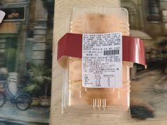 -红宝石·鲜奶小方·海派西点房(莘庄龙之梦店)