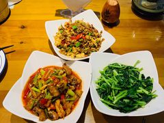 -邻家小馆(银都店)