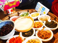 -包整·丝娃娃(一览甲秀楼风景店)