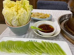-常赢三兄弟·清真涮肉·清真炒菜(朝阳新城店)