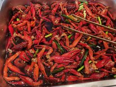 -涨巢·潮玩水疗局