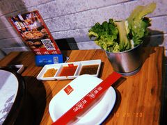 -么肆烤肉(汉街形象店)