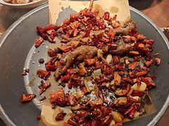 -川流不息·地道川菜·小龙虾(松东路店)