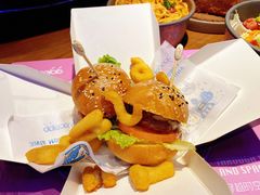 迷你汉堡-SPACELAB失重餐厅(世纪金源店)