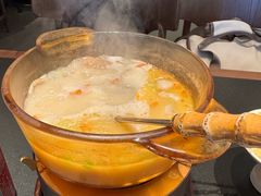 现熬黄鱼汤-四道菜·福建菜馆(新街口金鹰店)