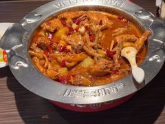 -胖哥俩肉蟹煲(华贸店)