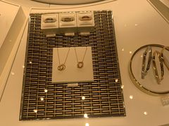 -Tiffany & Co.蒂芙尼
(南京德基广场店)