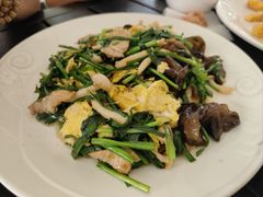 -鑫渔港海鲜本地菜·山海关浑锅(东戴河店)