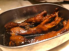 弄堂里的卤鸡爪-弄堂里(西溪龙湖天街店)