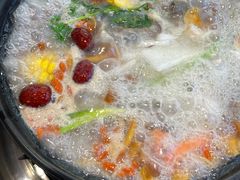 -九寨沟特色牦牛肉汤锅