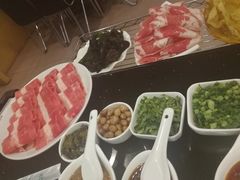 -丫丫汤膳打边炉(宏府408坊店)