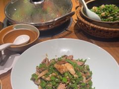 -吃饭皇帝大土家民族菜(正大广场店)