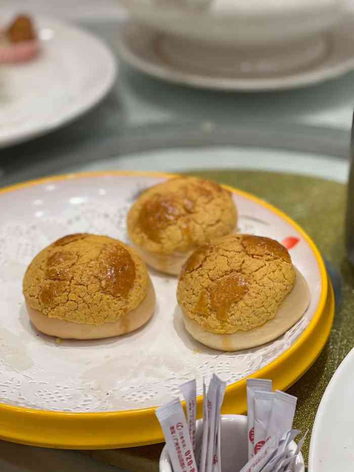 海宝酒家(中山四路店)-"昨天一家大小去这间海宝吃午饭,以前叫泉家.