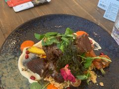 -FLOVIE FLORIST CAFE