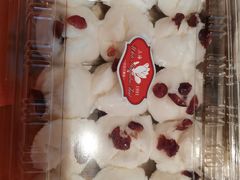 -白玉兰食品甜凤店(合生汇店)