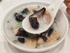 -景月阁空中食府(希尔顿酒店)