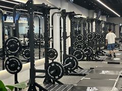 -TMG潮流健身(奥体莲荷里店)