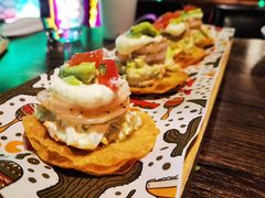 鲜虾牛油果塔塔-Famous肥猫墨西哥音乐餐吧(五棵松华熙LIVE店)