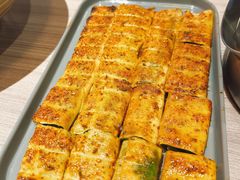 -街角等你.大连海鲜烧烤.经典铁板海鲜串(西安路店)