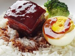 特色红烧肉扣香米饭-水上明月·湖景餐厅
