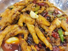 干锅姜辣凤爪-江城燕子大排档(江汉路步行街店)