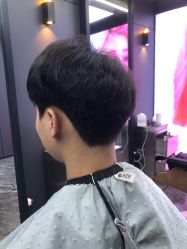 -藤野造型•烫染专业店