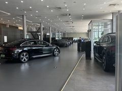 -奔驰利星行(北京花乡店)