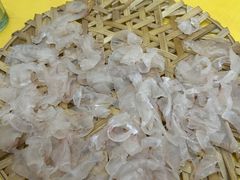 -官塘陈记鱼生·潮汕砂锅粥·牛肉火锅(潮枫路总店)