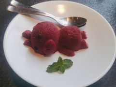 -蝴蝶里·粤菜·点心(滨江龙湖店)