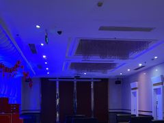 -佰迪乐KTV·大屏K歌(公园店)