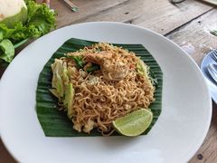 -Kat's Kitchen