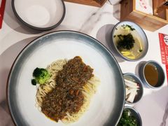 -馋三尺蟹粉小笼(人民广场店)