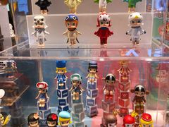 -泡泡玛特POPMART(大卫城店)