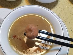 -东巴谷野生菌火锅餐厅